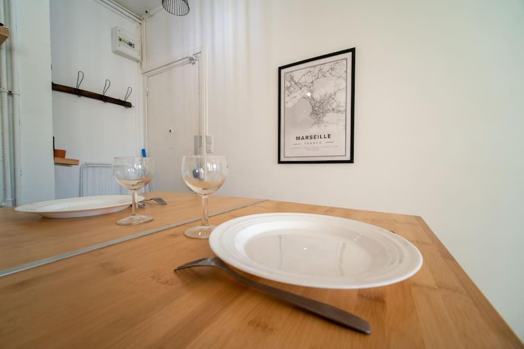 Appartement Tout Equipe 4 Couchages- Vieux Port & Panier Марсель Экстерьер фото